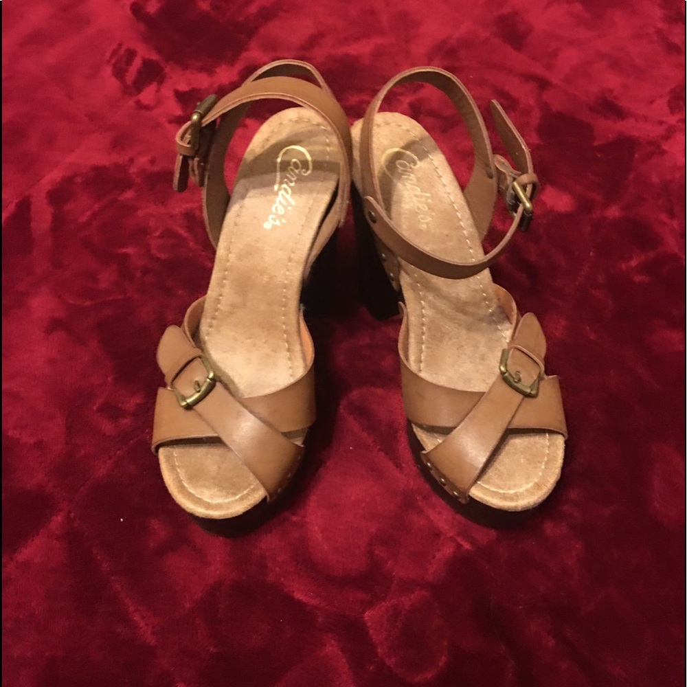 High heels shoes